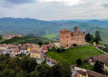 Vista - Casa indipendente via 4 Novembre, 4, Grinzane Cavour - foto 2