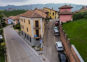 Vista - Casa indipendente via 4 Novembre, 4, Grinzane Cavour - foto 6