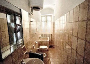 Bagno - Casa indipendente via 4 Novembre, 4, Grinzane Cavour - foto 30