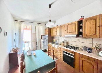 Cucina - Casa indipendente via 4 Novembre, 4, Grinzane Cavour - foto 41