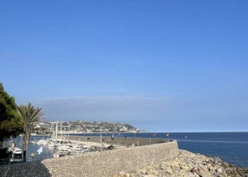 Vista - Attività Commerciale via Arziglia, 20, Bordighera - foto 15