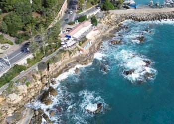 Vista - Attività Commerciale via Arziglia, 20, Bordighera - foto 33