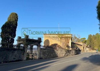 Foto 3 - Villa via Luigi Pirandello
 
99, Taormina - foto 3