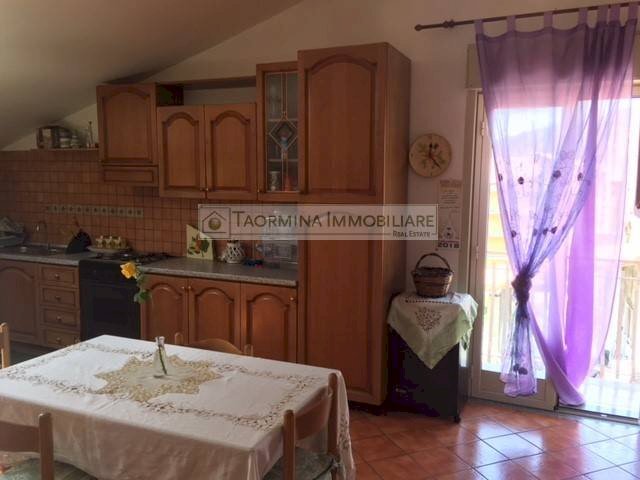 Cucina - Casa semi indipendente via E. Berlinguer
 
5, Gaggi - foto 3