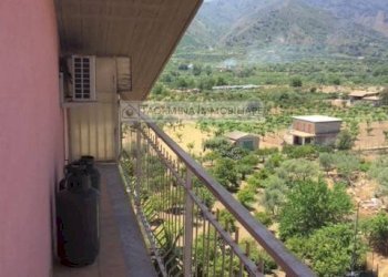 Balcone - Casa semi indipendente via E. Berlinguer
 
5, Gaggi - foto 2