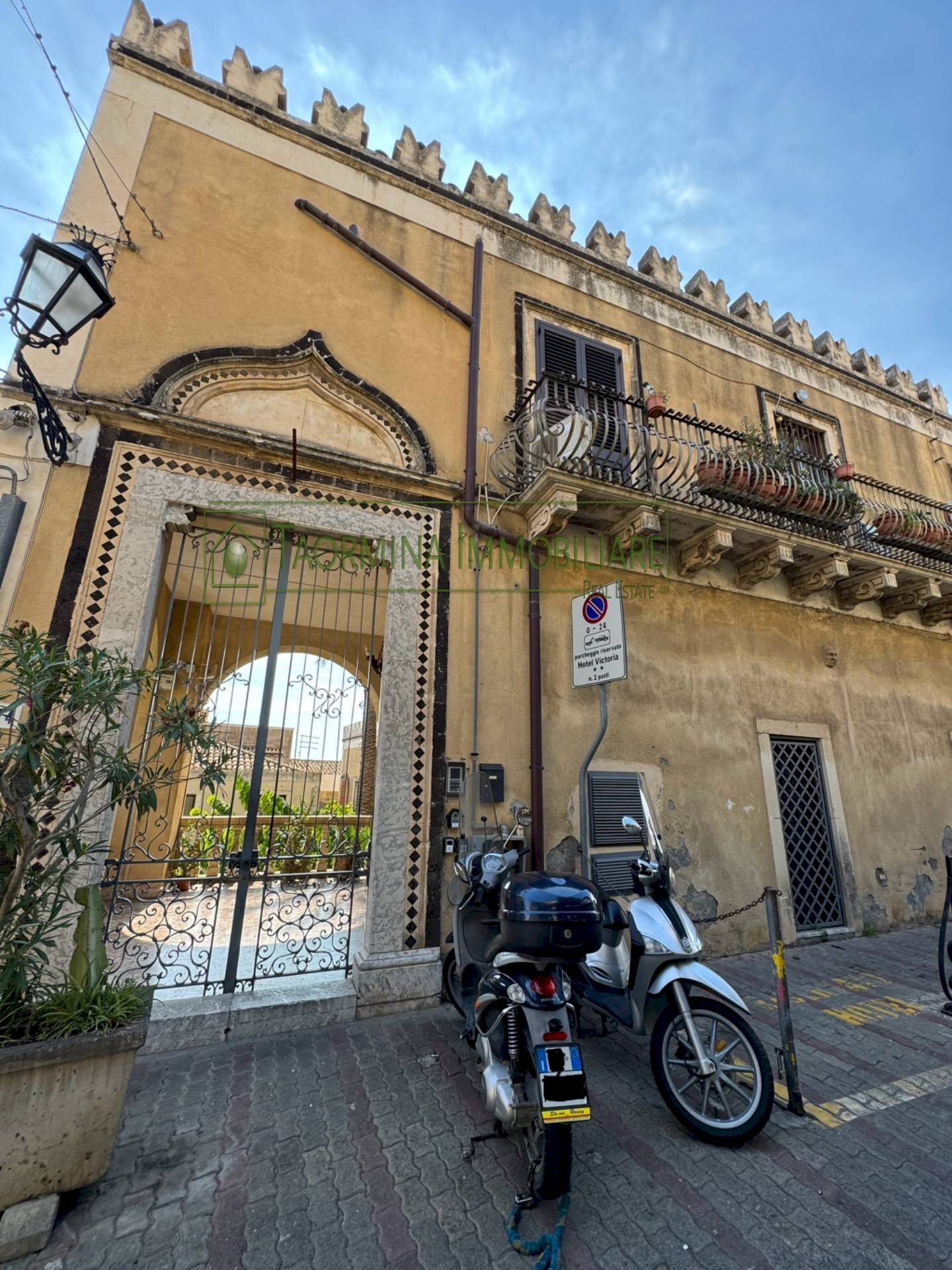 Foto 2 - Appartamento Via Giovanni Bosco
 
14, Taormina - foto 2