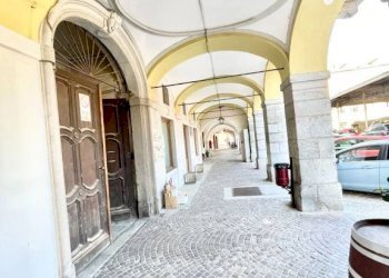 Ingresso - Trilocale via Carlo Massimiliano Roero, 9, Cuneo (zona Centro) - foto 17