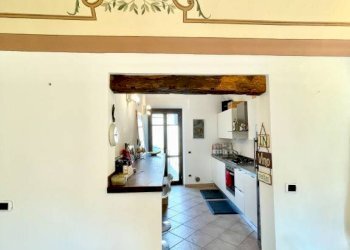 Cucina - Four-room apartment via Salita al Castello, 4, Dogliani - photo 11