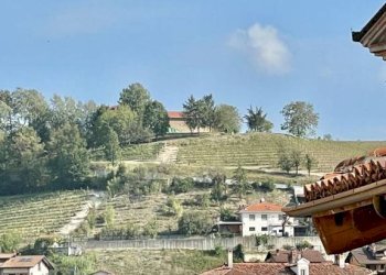 Vista - Four-room apartment via Salita al Castello, 4, Dogliani - photo 29