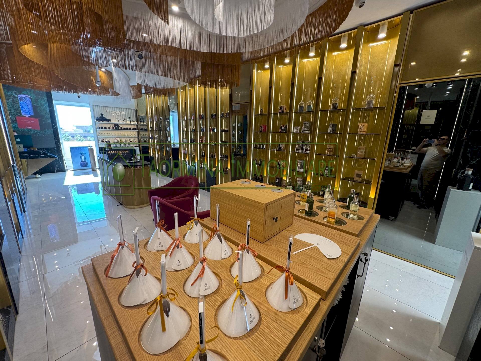 Foto 3 - Shop Corso Umberto
174/B, Taormina - photo 3