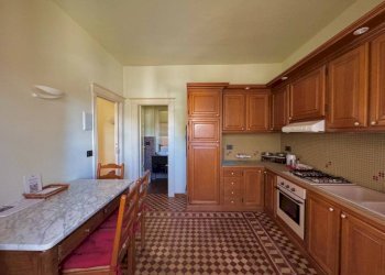 Cucina - Villa piazza Maria Cappellano, 1, Serralunga d'Alba - foto 7