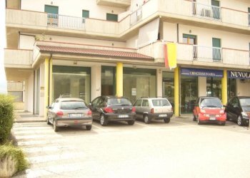 Foto 2 - Locale Commerciale Via Nazionale, Bellante - foto 2