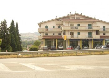 Foto 22 - Locale Commerciale Via Nazionale, Bellante - foto 22