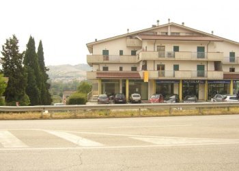 Foto 23 - Locale Commerciale Via Nazionale, Bellante - foto 23