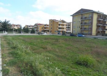 Foto 1 - Terreno edificabile Piazza Fratelli d'Italia, Corropoli - foto 1