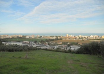 Foto 3 - Terreno agricolo Strada Panoramica, San Benedetto del Tronto - foto 3