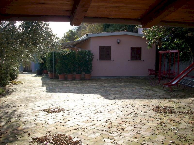 Foto 2 - Commercial Activity Via Adriatica Sud, Cupra Marittima - photo 2