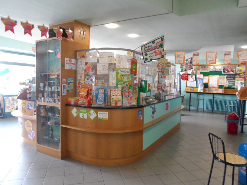 Foto 1 - Commercial Activity Via Roma, Martinsicuro - photo 1