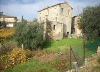 Foto 1 - Rustic Via Borgo da monte, Monteprandone - photo 1