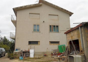 Foto 1 - Independent house Via Pittura
 
4, Ripatransone - photo 1