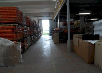 Foto 3 - Capannone Viale America
 
8, Magliano di Tenna - foto 3