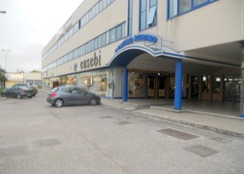 Foto 10 - Locale Commerciale Via Pasubio, San Benedetto del Tronto - foto 9