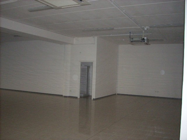 Foto 2 - Commercial Premises SS16, San Benedetto del Tronto - photo 2