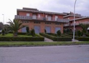 Foto 1 - Commercial Premises Lungomare Europa, Martinsicuro - photo 1