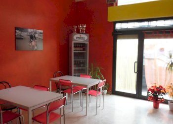 Foto 4 - Commercial Premises Piazza L. Dari
37, Folignano - photo 4