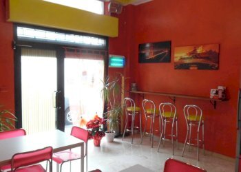 Foto 5 - Commercial Premises Piazza L. Dari
37, Folignano - photo 5