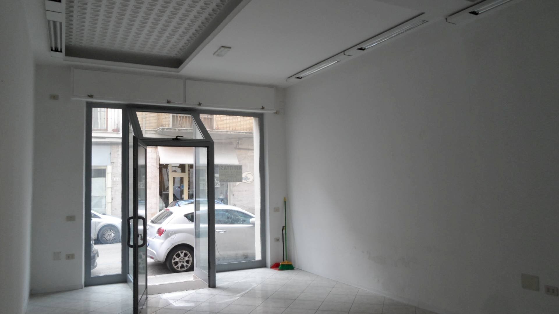 Foto 1 - Locale Commerciale Via Risorgimento, San Benedetto del Tronto - foto 1