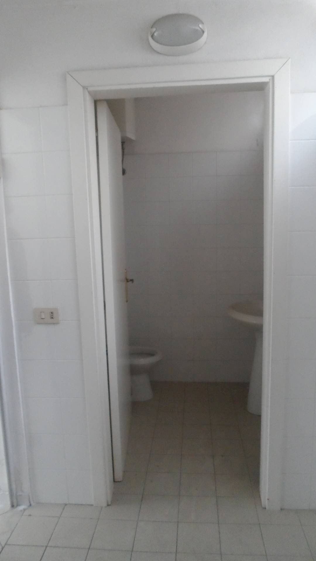 Foto 3 - Locale Commerciale Via Risorgimento, San Benedetto del Tronto - foto 3