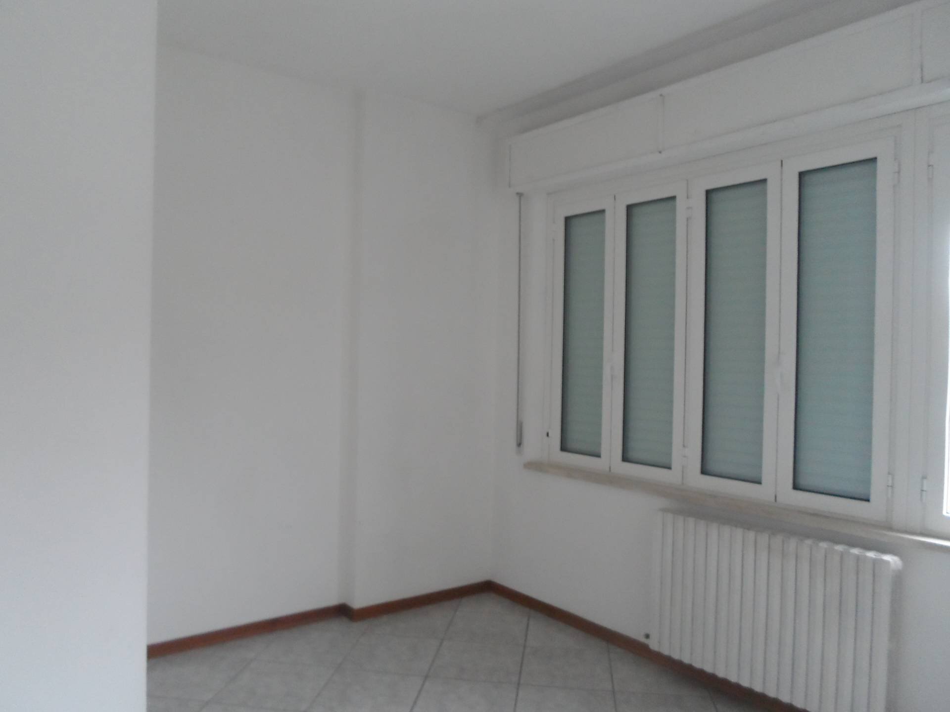 Foto 3 - Office Via Alcide De Gasperi, Monteprandone - photo 3