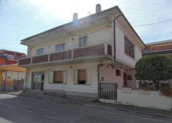 esterno - Independent house Via G. Marconi, Martinsicuro - photo 1