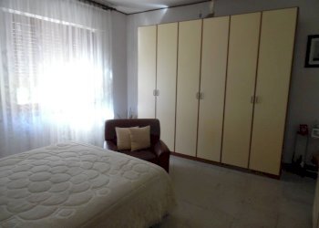 camera matrimoniale piano terra - Independent house Via G. Marconi, Martinsicuro - photo 3