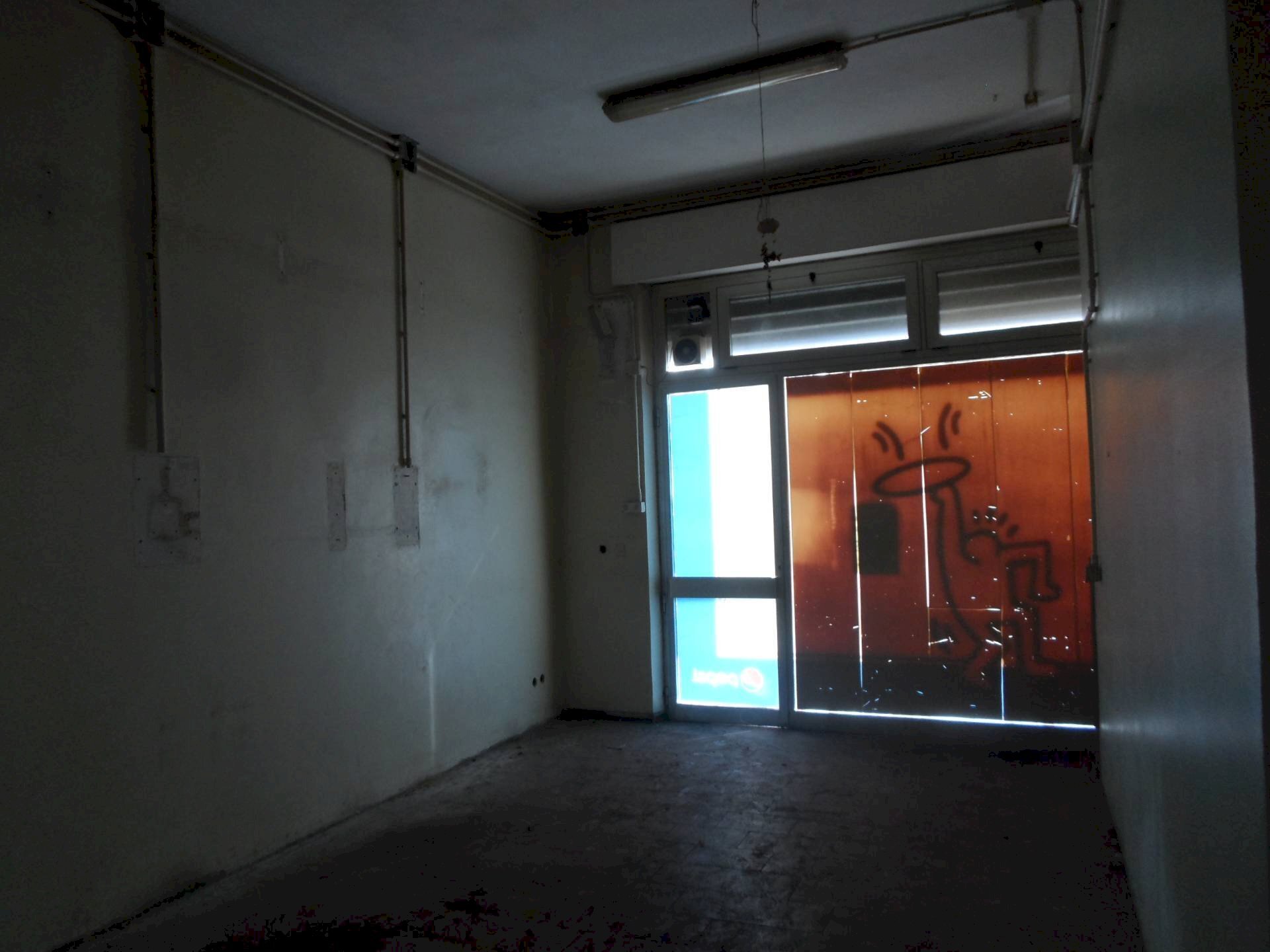 Foto 2 - Commercial Premises Via Luigi Ferri, San Benedetto del Tronto - photo 2