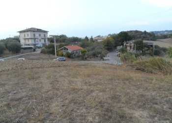 Foto 2 - Terreno edificabile Contrada San Silvestro, Castorano - foto 2