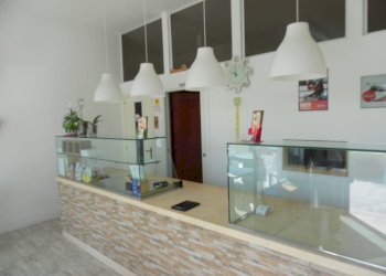 Foto 1 - Attività Commerciale SS Adriatica, Grottammare - foto 1