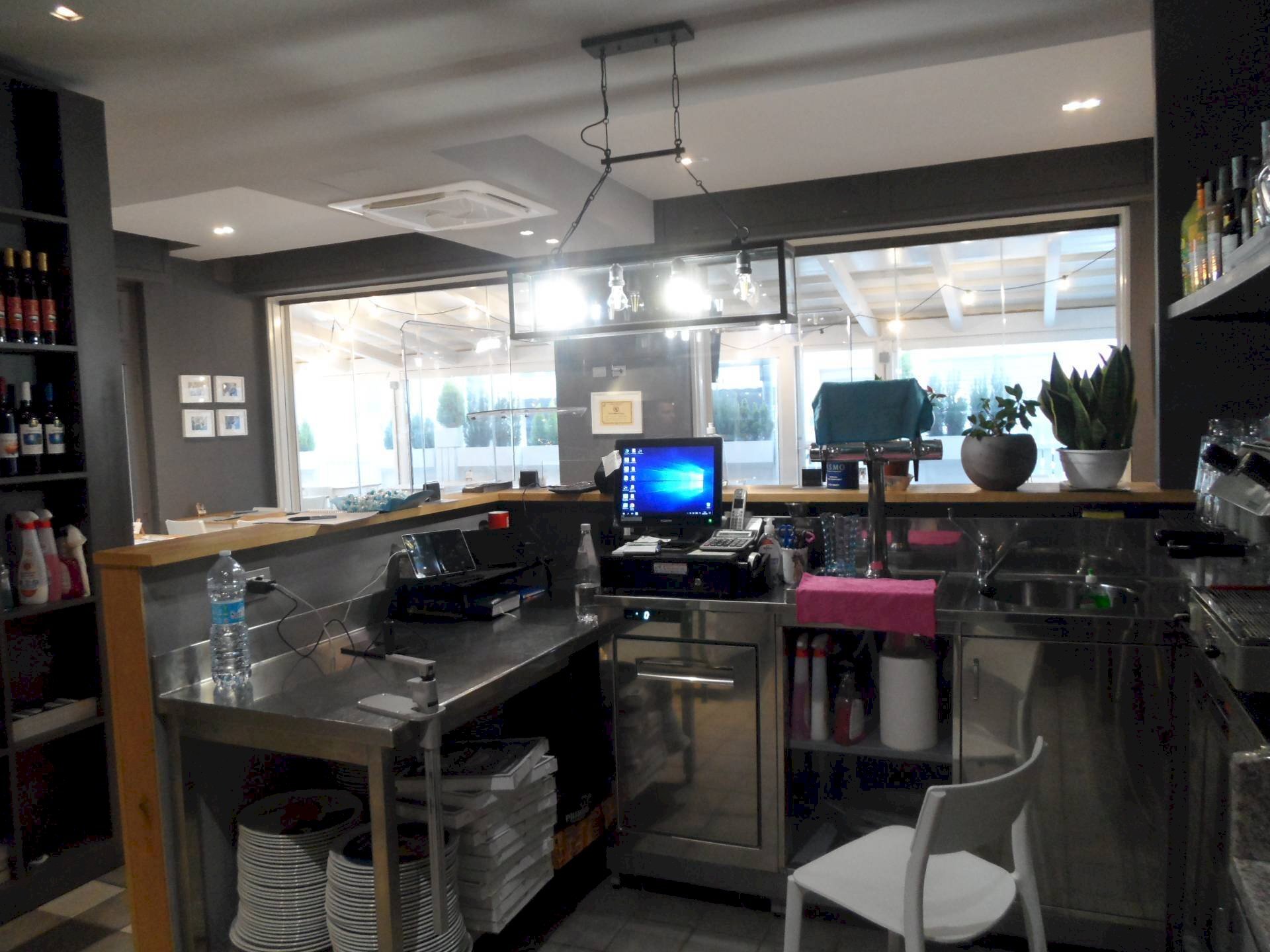 Foto 1 - Attività Commerciale Via del Mare, San Benedetto del Tronto - foto 1