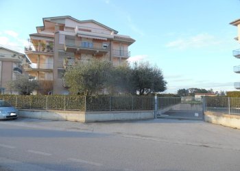 Foto 1 - Trilocale Via Tamerici, Martinsicuro - foto 1