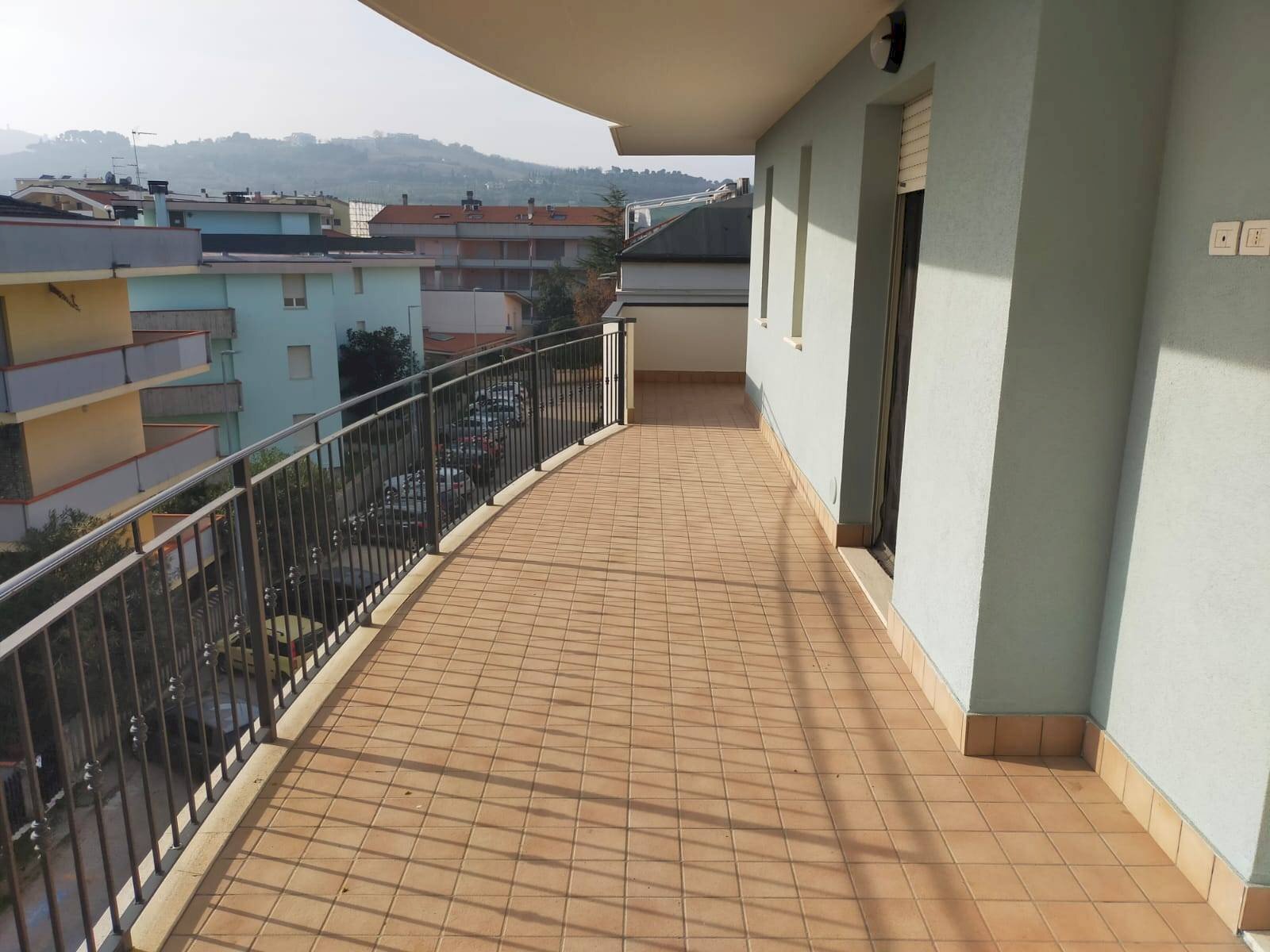 Foto 3 - Three-room apartment Via delle Regioni, Alba Adriatica - photo 3