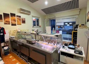 Foto 5 - Commercial Activity Via del Mare
 
73, San Benedetto del Tronto - photo 5