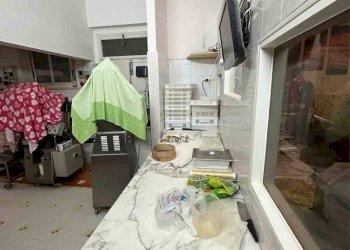 Foto 18 - Commercial Activity Via del Mare
 
73, San Benedetto del Tronto - photo 18