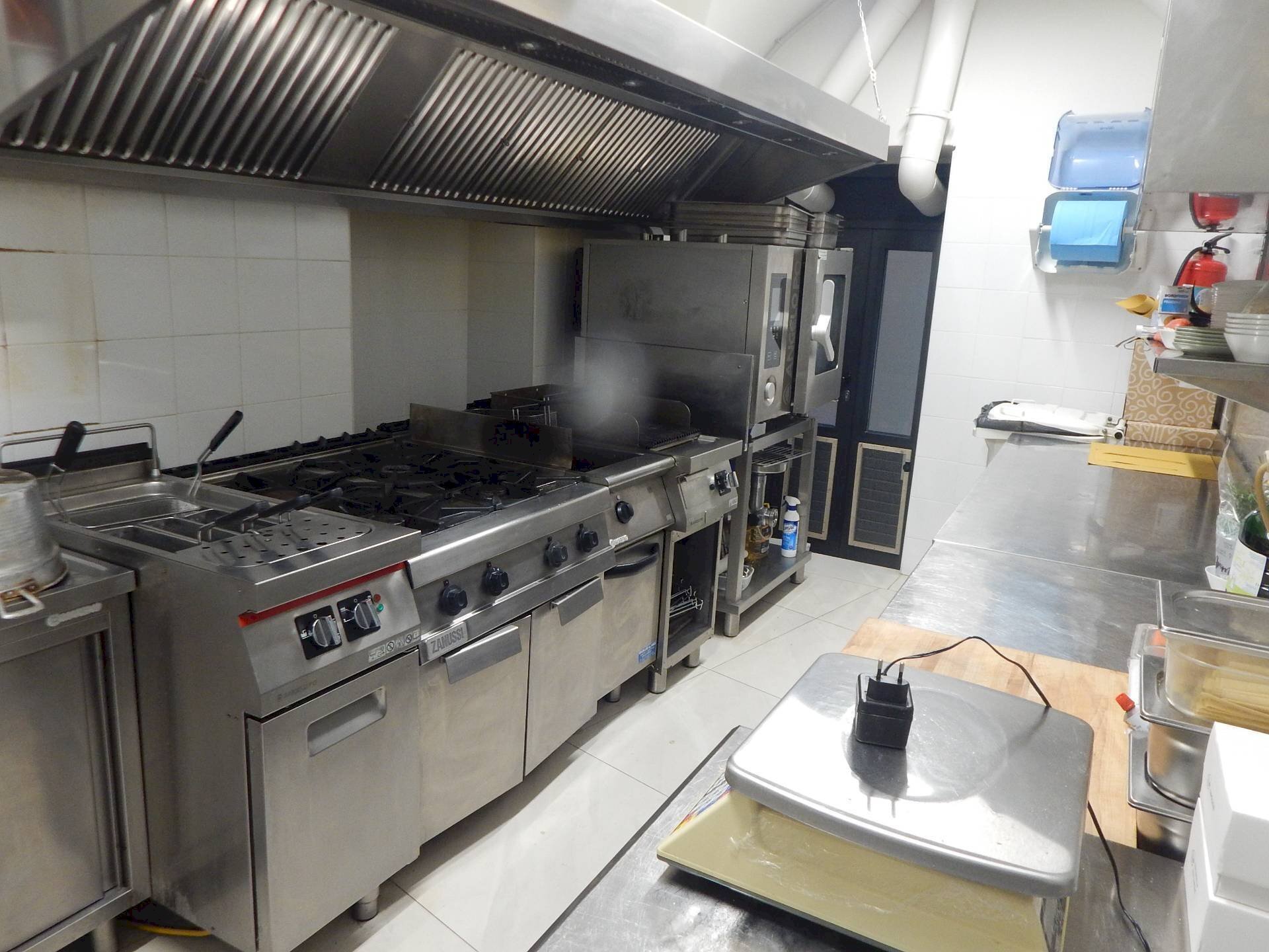 Foto 1 - Attività Commerciale Via Cagliata, Grottammare - foto 1