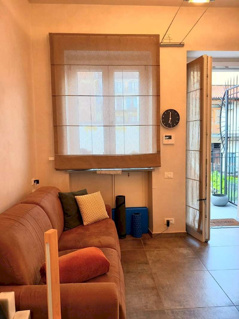 soggiorno living  - Appartamento via CESARE LOMBROSO, 13, Torino (zona San Salvario) - foto 3