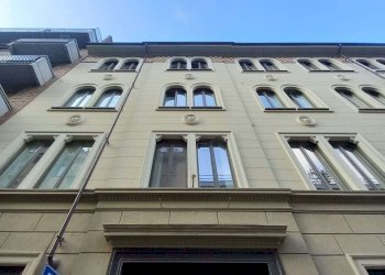 facciata - Appartamento via CESARE LOMBROSO, 13, Torino (zona San Salvario) - foto 32