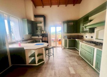 Dettagli - Villa via Fontanelle, Castel d'Aiano - foto 3