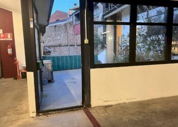 dettagli - Box via Giuseppe Petroni, Bologna (zona San Vitale) - foto 3