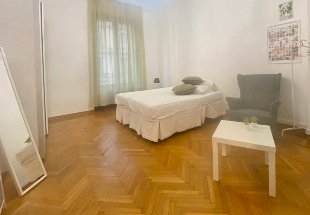Camera da letto - Quadrilocale via Podgora, Milano - foto 1
