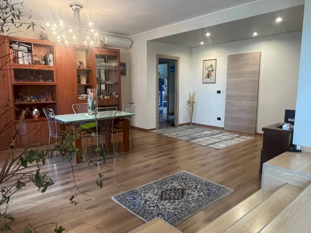 Dettagli - Quadrilocale viale Fulvio Testi, 176, Cinisello Balsamo - foto 3